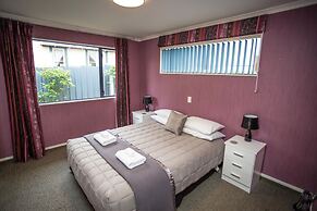 The Coast Motel