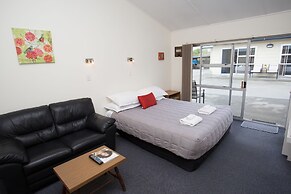 The Coast Motel