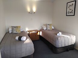 The Coast Motel