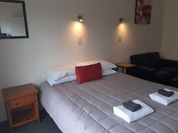 The Coast Motel