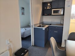 The Coast Motel