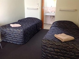 Grand Central Motel