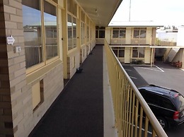 Grand Central Motel