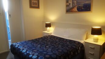 Clunes Motel