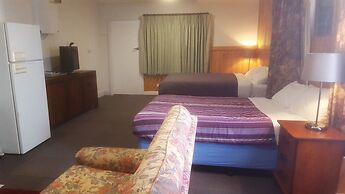 Clunes Motel
