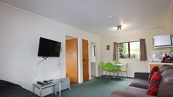 Bk's Counties Motor Lodge