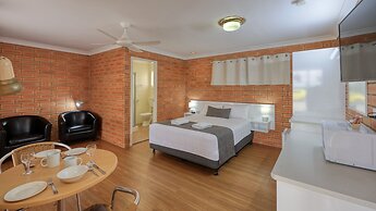 Gunsynd Motor Inn