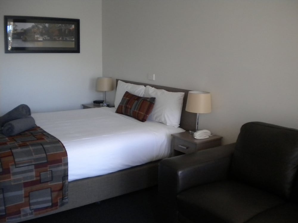 Moama Central Motel
