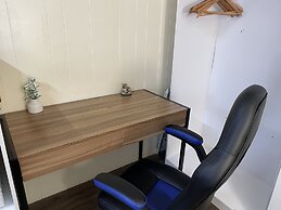 Highway Motor Inn