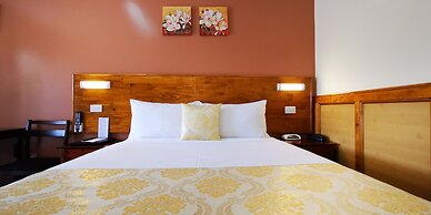 Highway Motor Inn