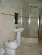 Rialto Suites