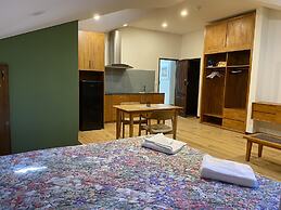 Rialto Suites