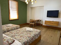 Rialto Suites