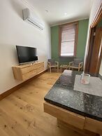 Rialto Suites
