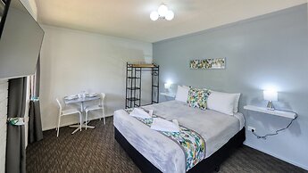 Oasis Motel Peak Hill