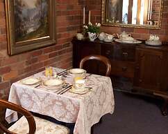 Steampacket Inn