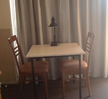 Travellers Rest Motel