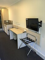 Avoca Beach Hotel