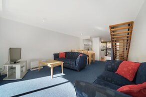 Avoca Beach Hotel
