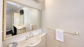 Coachman Hotel Motel