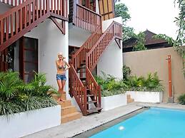 Mojo Resort