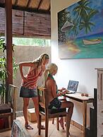 Mojo Resort