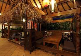 Mojo Resort