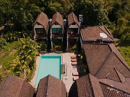 Mojo Resort