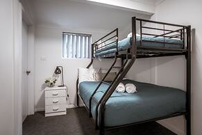 Archipelago Apartments