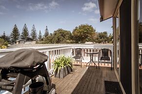 Archipelago Apartments