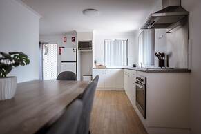 Archipelago Apartments