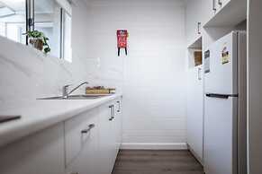 Archipelago Apartments
