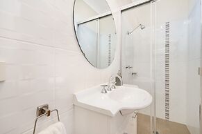 Cosmo Motel Adamstown