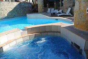 Silver Sands Resort