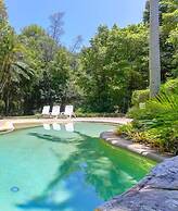 Montville Mountain Inn