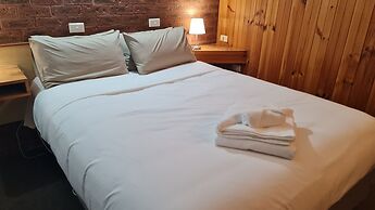 Country Roads Motor Inn Narrandera