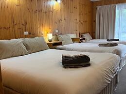 Country Roads Motor Inn Narrandera