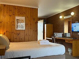 Country Roads Motor Inn Narrandera