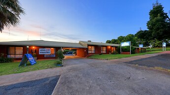 Country Roads Motor Inn Narrandera