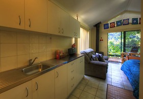 Maleny Tropical Retreat Balinese B&B