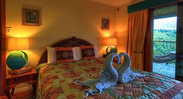 Maleny Tropical Retreat Balinese B&B