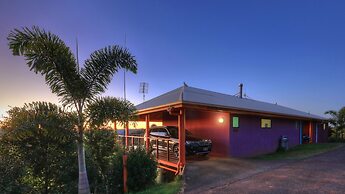 Maleny Tropical Retreat Balinese B&B