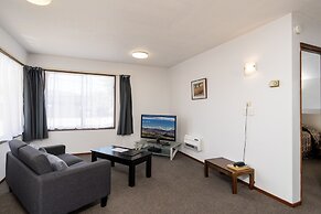 Centennial Court Hotel