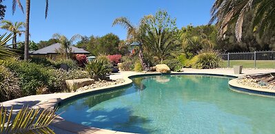 Island Cove Villas