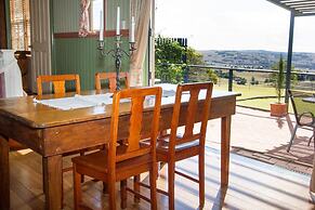 Hillview Cottages