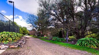 Hillview Farmstay