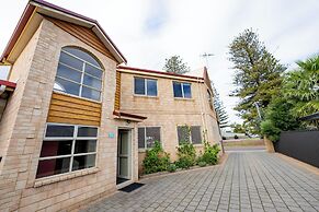 Esperance Foreshore Apartments