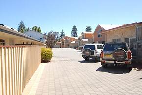 Esperance Foreshore Apartments