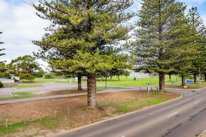 Esperance Foreshore Apartments