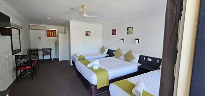 Azalea Motel
